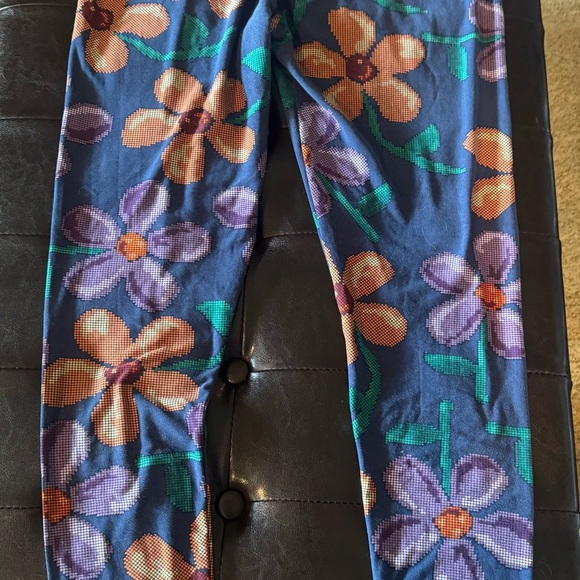 Lularoe TC floral leggings  - Blue and Purple - Picture 1 of 1